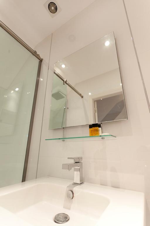 Dbs Serviced Apartments Касл-Донингтон Номер фото